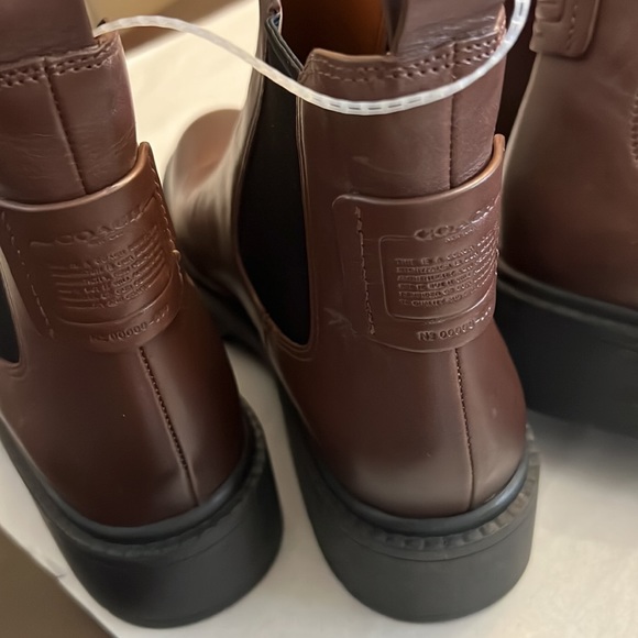 COACH Lyden Leather Chelsea Booties. - Picture 10 of 11